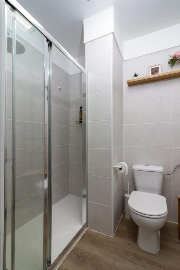 Homeforguest New Modern Apartment With Pool Arona  Εξωτερικό φωτογραφία