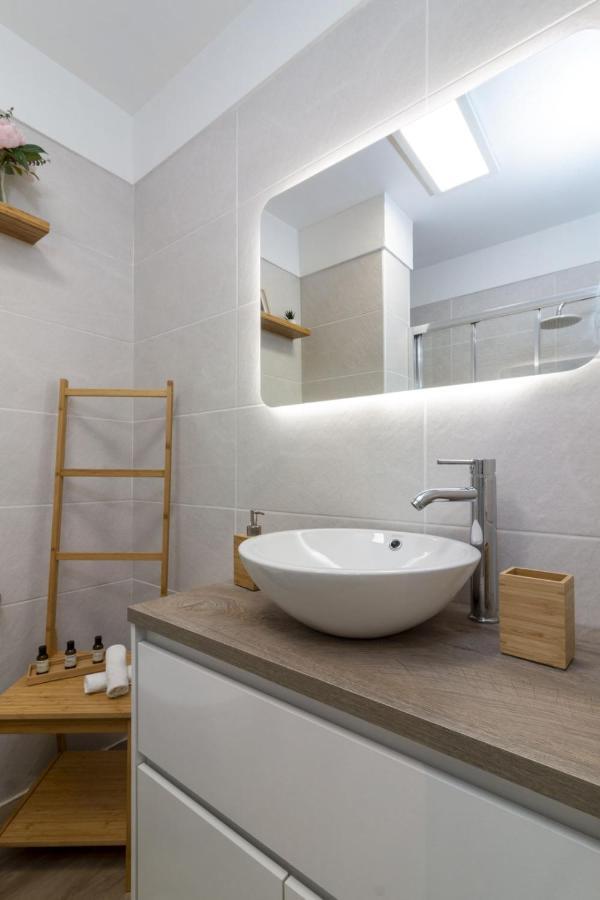 Homeforguest New Modern Apartment With Pool Arona  Εξωτερικό φωτογραφία